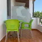 Nardi Oruci Lägenhet Ksamil