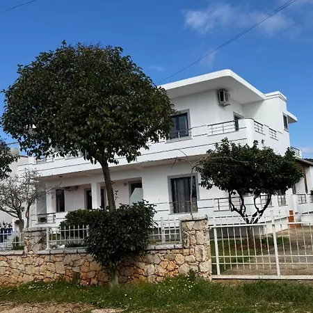Nardi Oruci Apartment