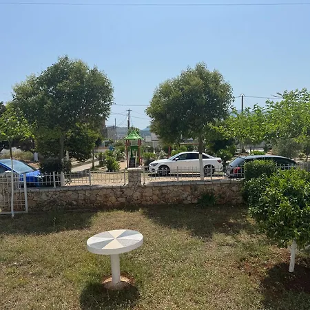 Nardi Oruci Apartment Ksamil