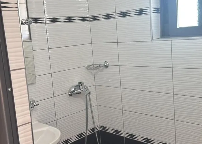 Nardi Oruci Ksamil